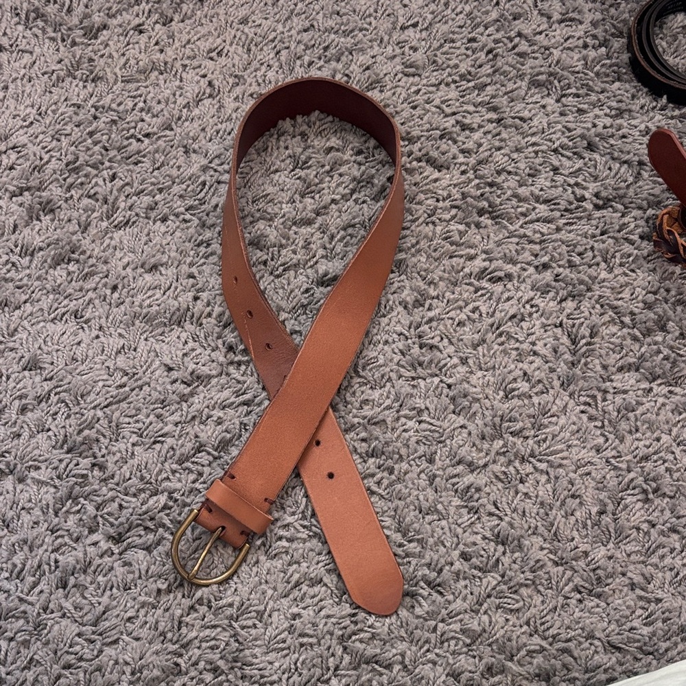 American Eagle Outfitters Brown Leather Belt with Brass Buckle